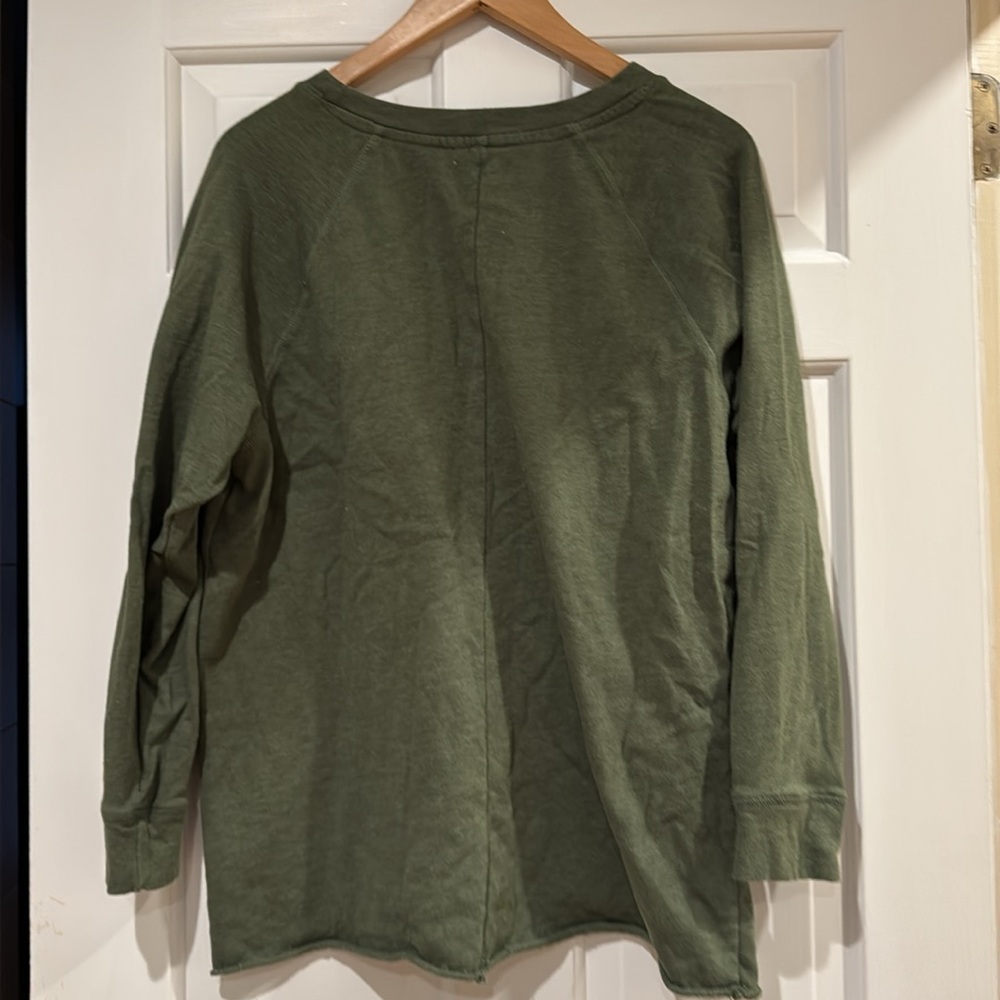 Colsie Distressed Sweatshirt - Picture 3 of 7